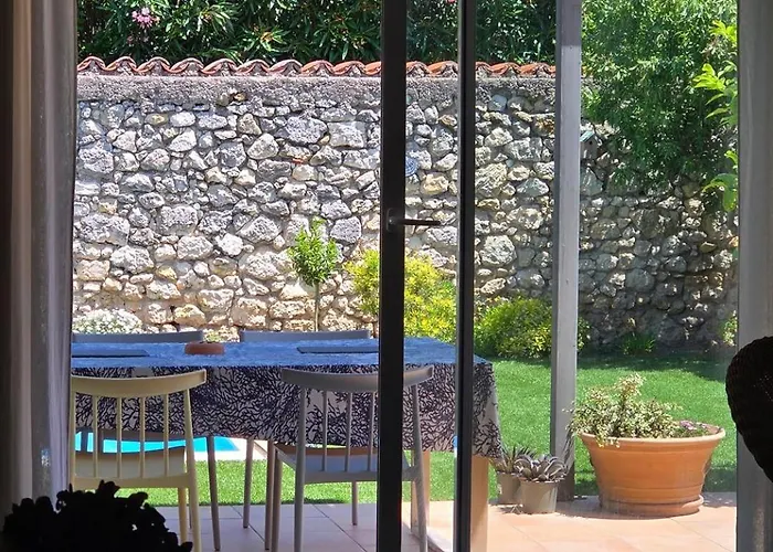 Isanna Piscine 15 Min De La Apartmán Salles-dʼAude