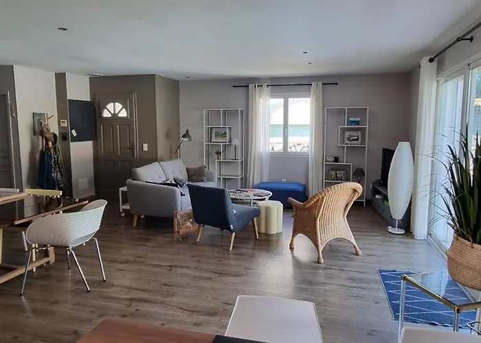Isanna Piscine 15 Min De La Apartmán *